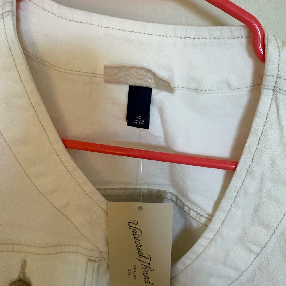 Universal Thread White Denim Button-Front Vest NWT - image 2